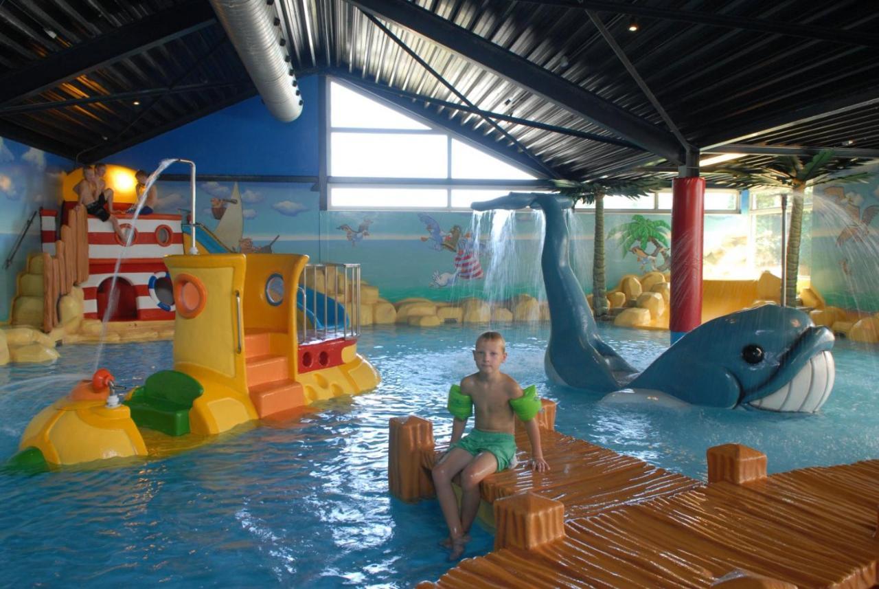 Vakantiepark Bergumermeer - 689 Suameer Екстер'єр фото
